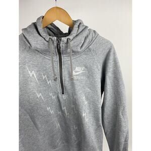 Nike Track & Field Lightning Bolt Sweatshirt Hoodie Gray w Red Tag Women’s Large